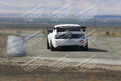 media/Oct-26-2025-CalClub SCCA (Sun) [[8ce1e69566]]/Group 4/Grapevine/